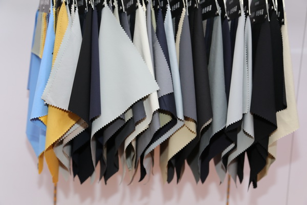 時尚褲裝面料，盡在英倫紡織