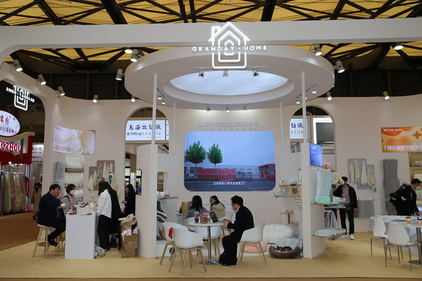 科技創(chuàng)新，眾地家紡新品驚艷第32屆華交會(huì)