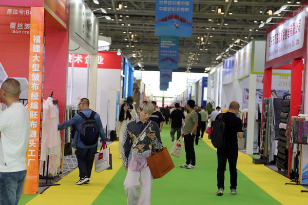 新形勢、新機遇，2025柯橋春季國際紡博會拉開帷幕，全方位展示中國紡織發(fā)展的強韌