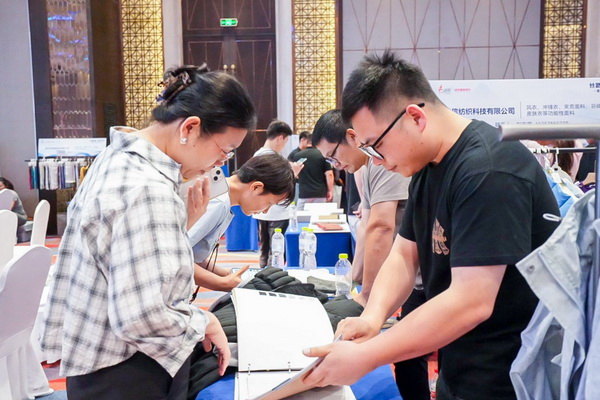 30+柯橋紡企“鏈”動(dòng)齊魯，這場(chǎng)對(duì)接會(huì)加速織密產(chǎn)業(yè)合作網(wǎng)